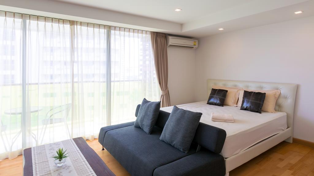 Rocco Hua Hin Beach Seaview Esterno foto